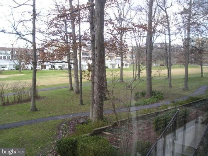 Photo of Unit 1114 at 15101 INTERLACHEN DRIVE