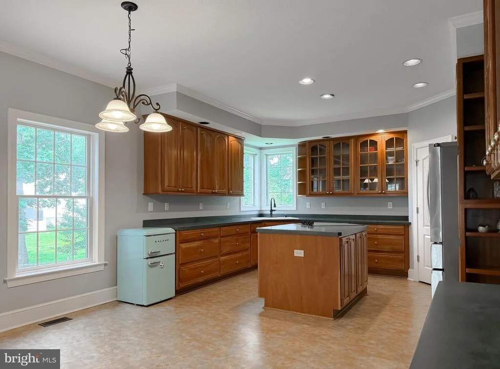Photo of 40777 CENTER 40 CIRCLE