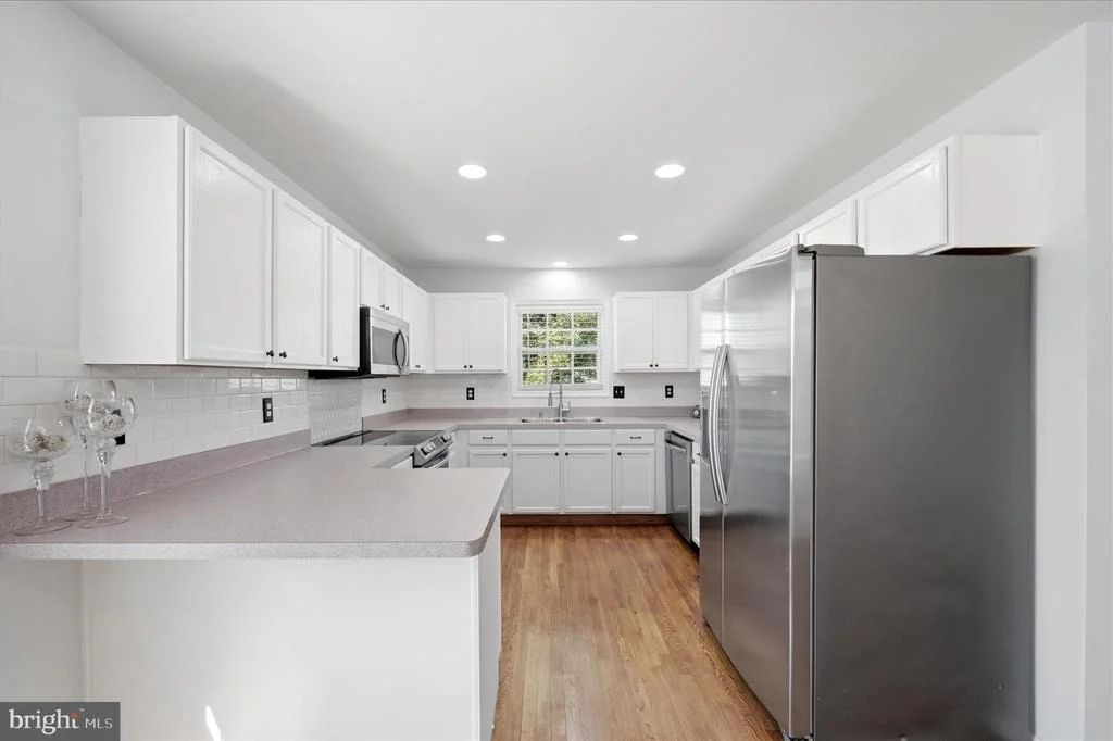 Photo of 282 FORD CIRCLE