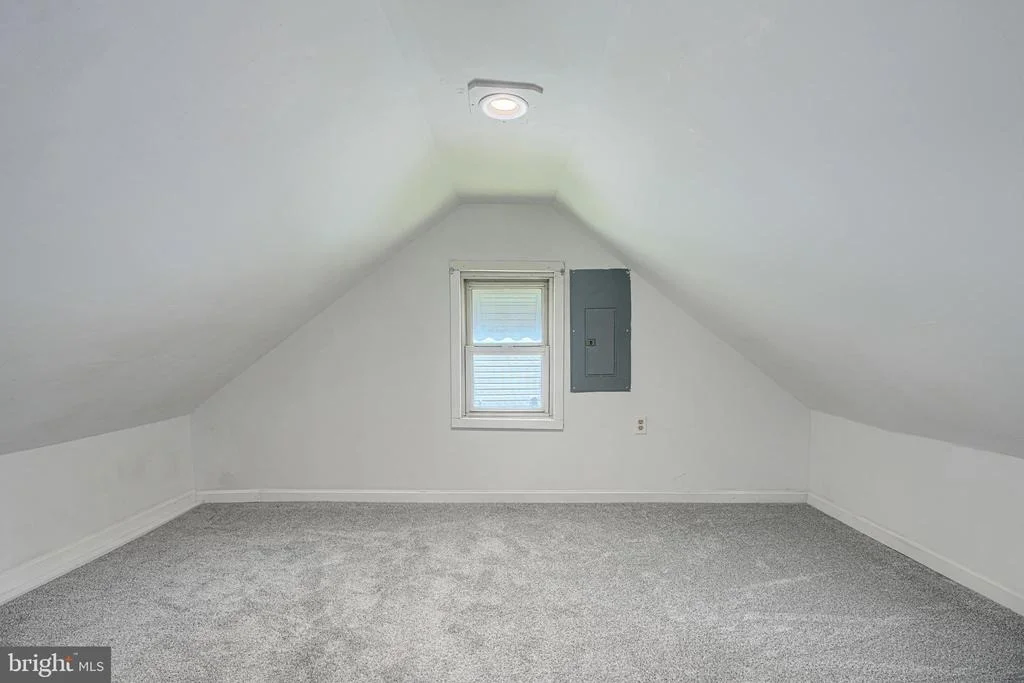 Photo of 7813 FAIRGREEN ROAD