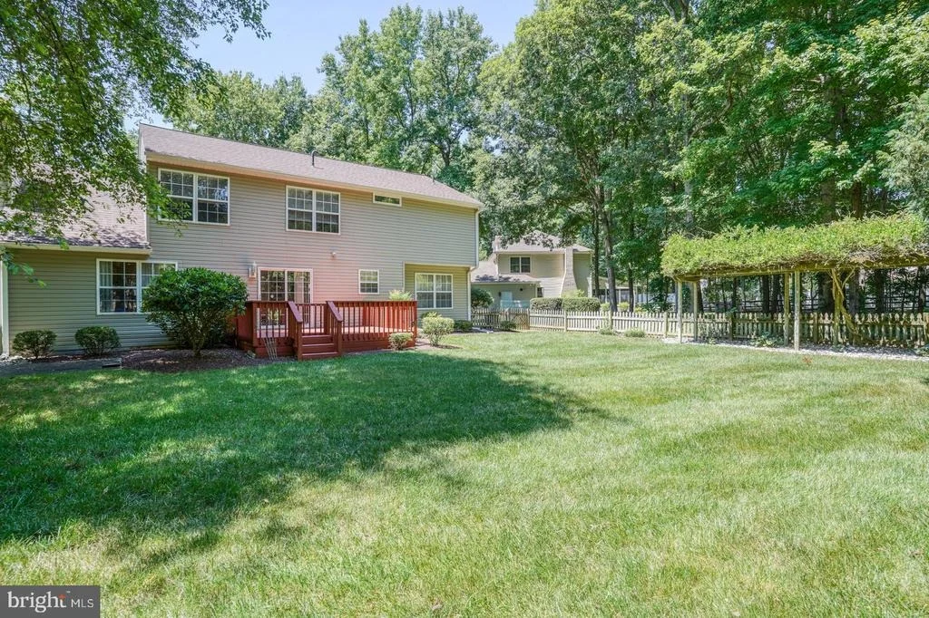 Photo of 305 PEBBLE VALLEY PLACE
