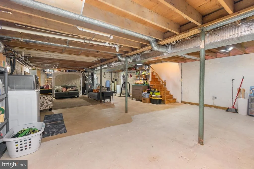 Photo of 2585 RED TOAD ROAD
