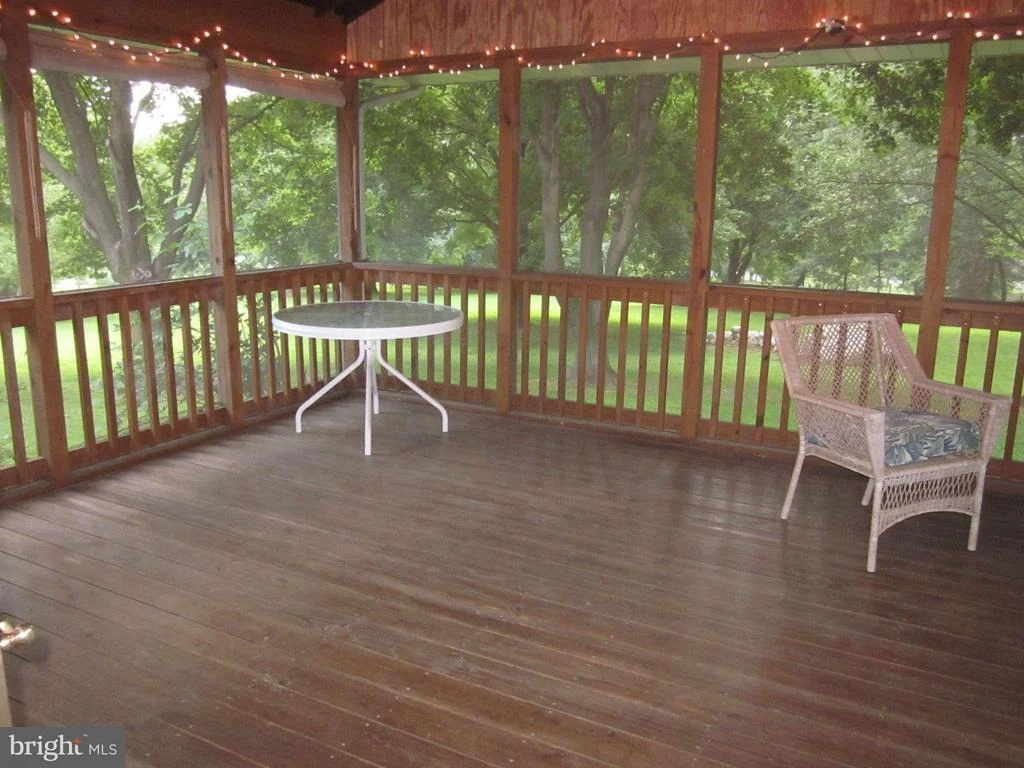 Photo of 18612 MUNCASTER ROAD