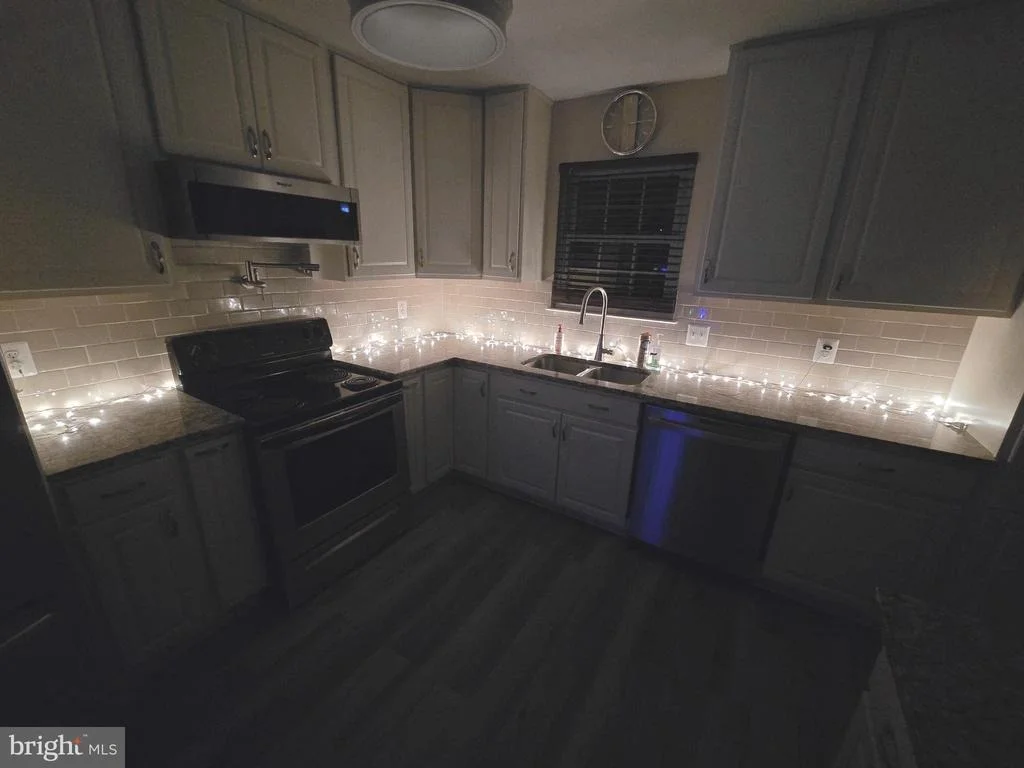 Photo of 6200 TERENCE DRIVE