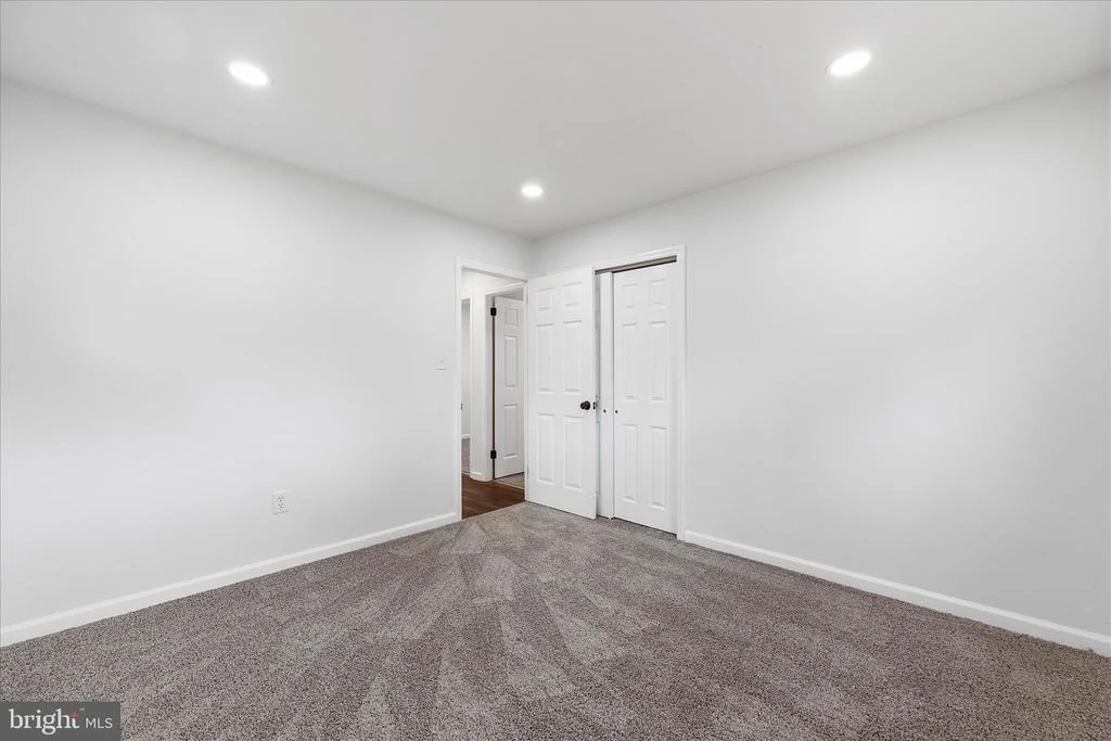 Photo of 1511 LONG POINT ROAD