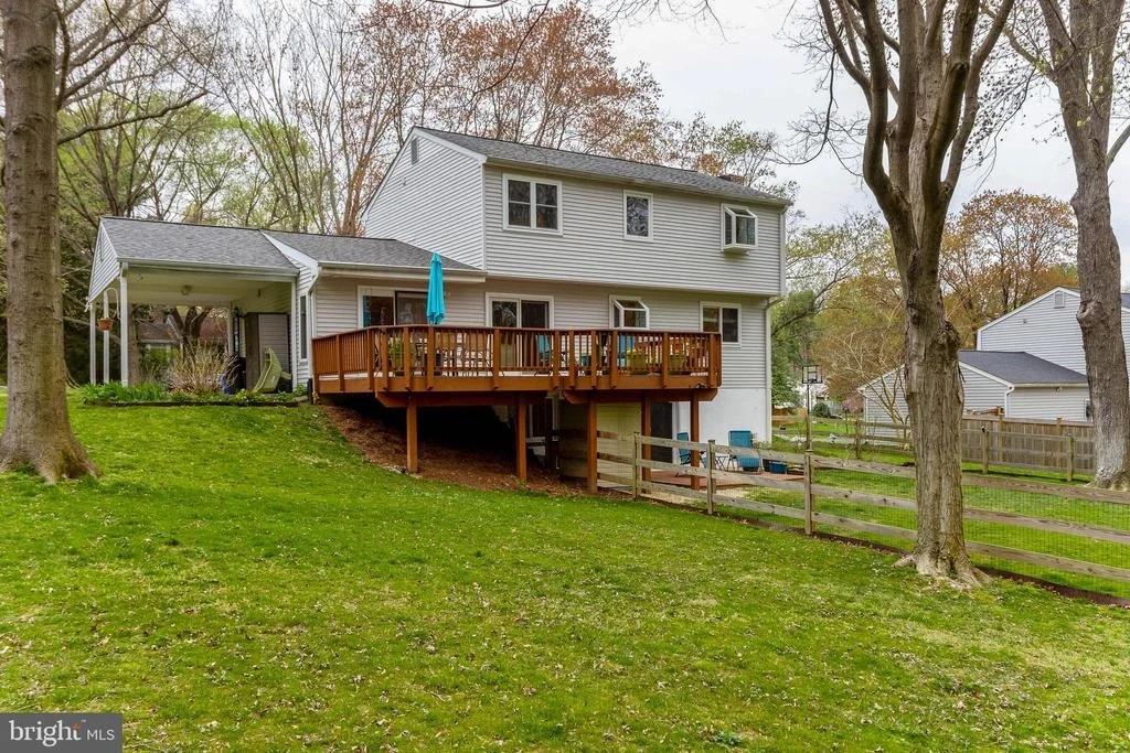 Photo of 16921 OLDE MILL RUN