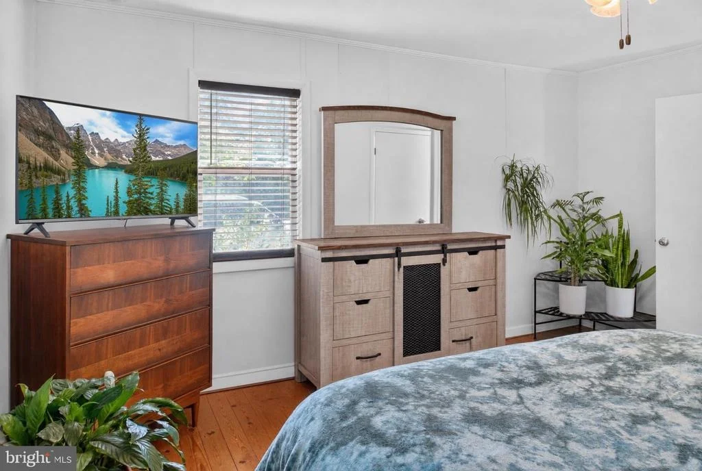 Photo of 24775 LANGFORD ROAD