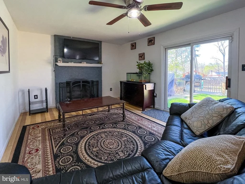 Photo of 9601 ROOSTER LANE