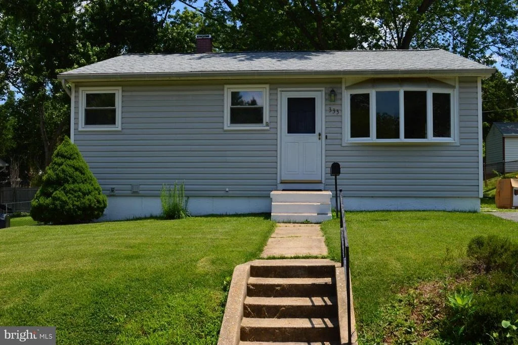 Photo of 333 PARK HALL S