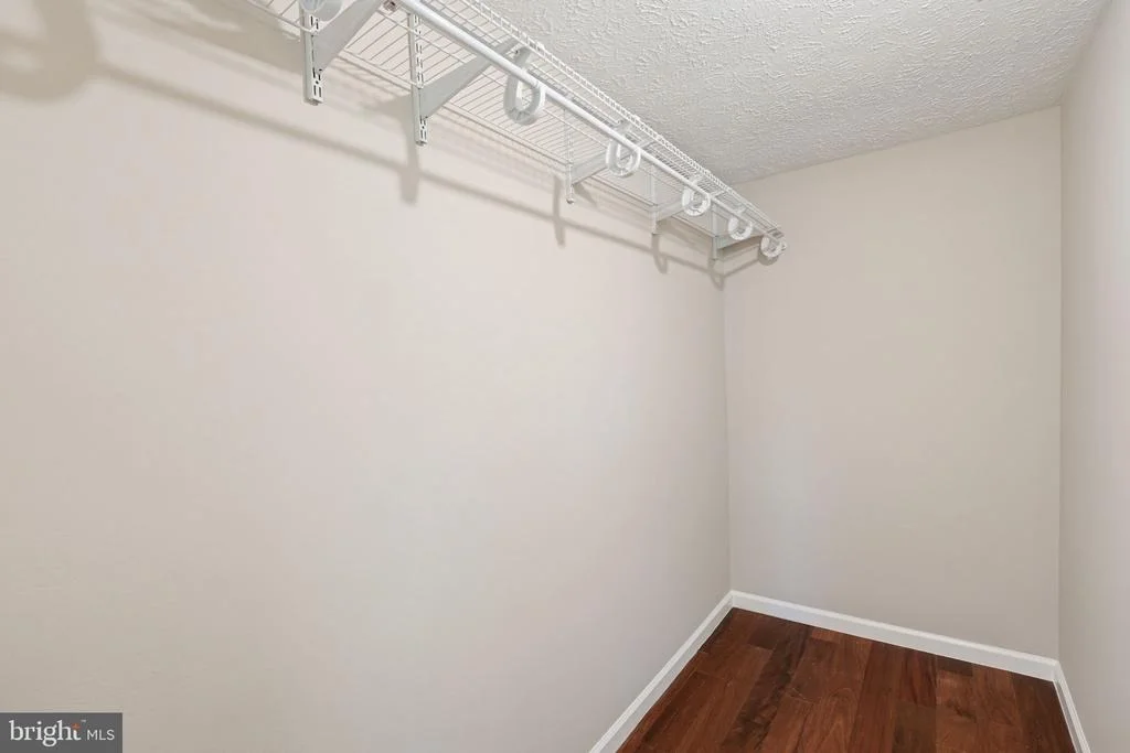 Photo of 19402 KILDONAN DRIVE