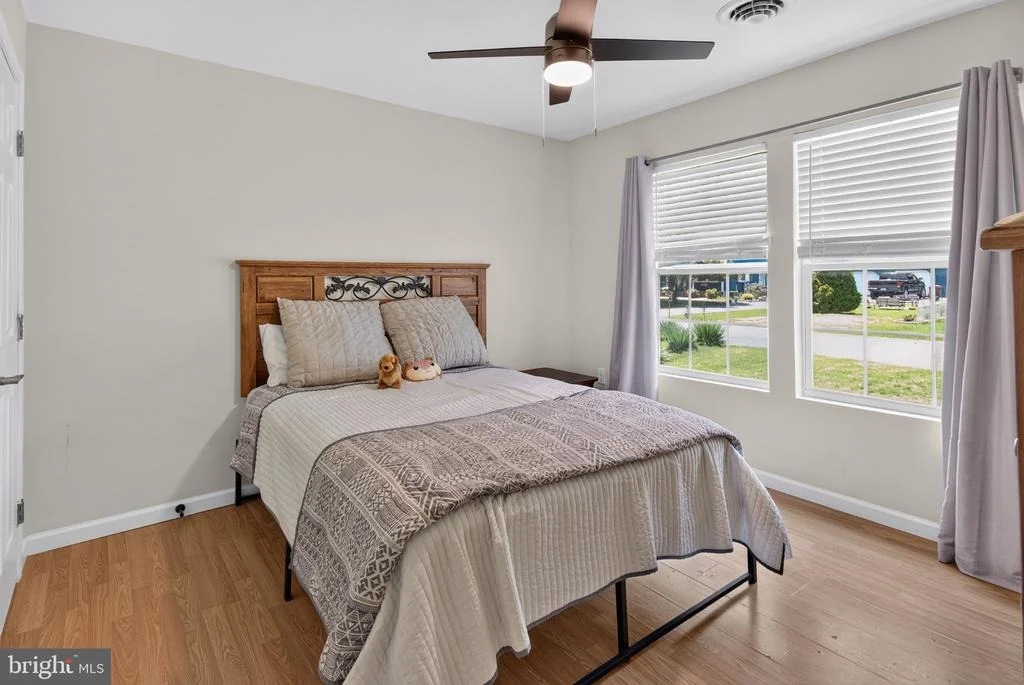 Photo of 1501 LAUREL DRIVE