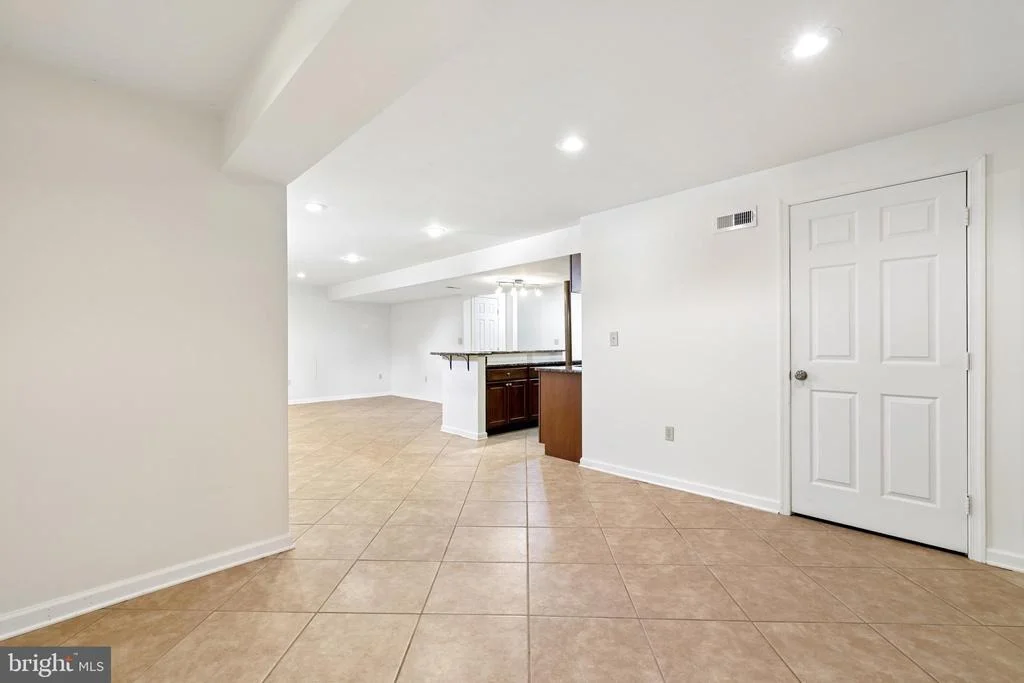 Photo of 551 HIDDEN STREAM COURT