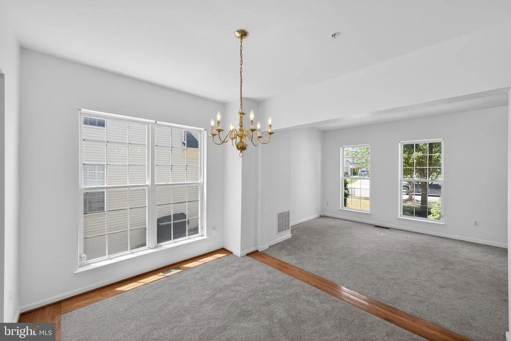 Photo of 9200 FOX PARK ROAD