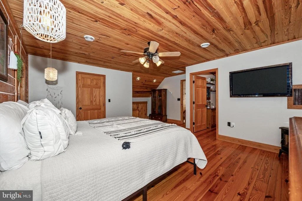 Photo of 7307 BLACK ROAD