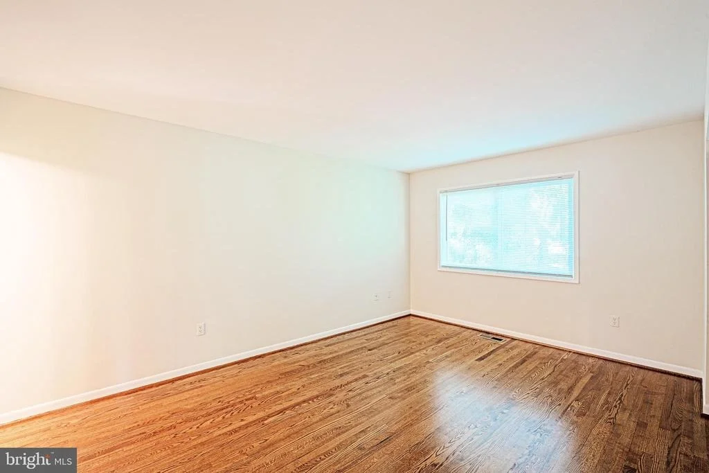 Photo of 11216 LEATHERWOOD DRIVE