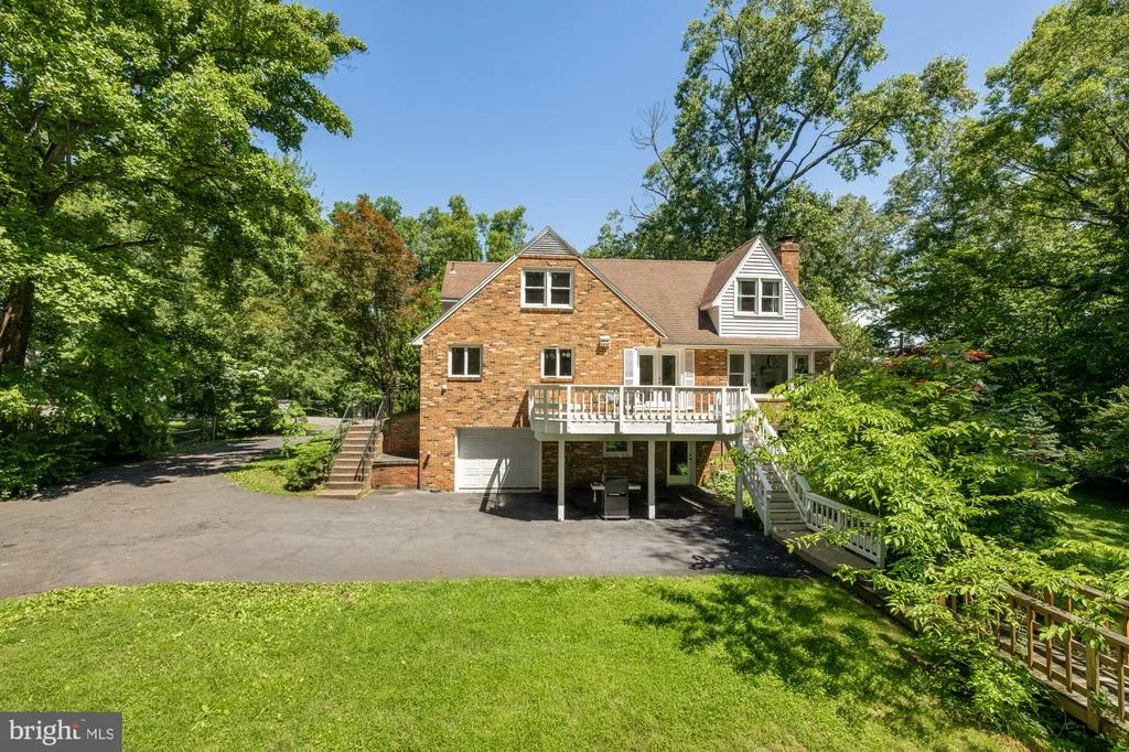 Photo of 45383 PERSIMMON LANE