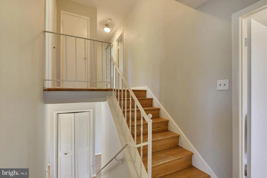 Photo of 8305 RAYMOND LANE
