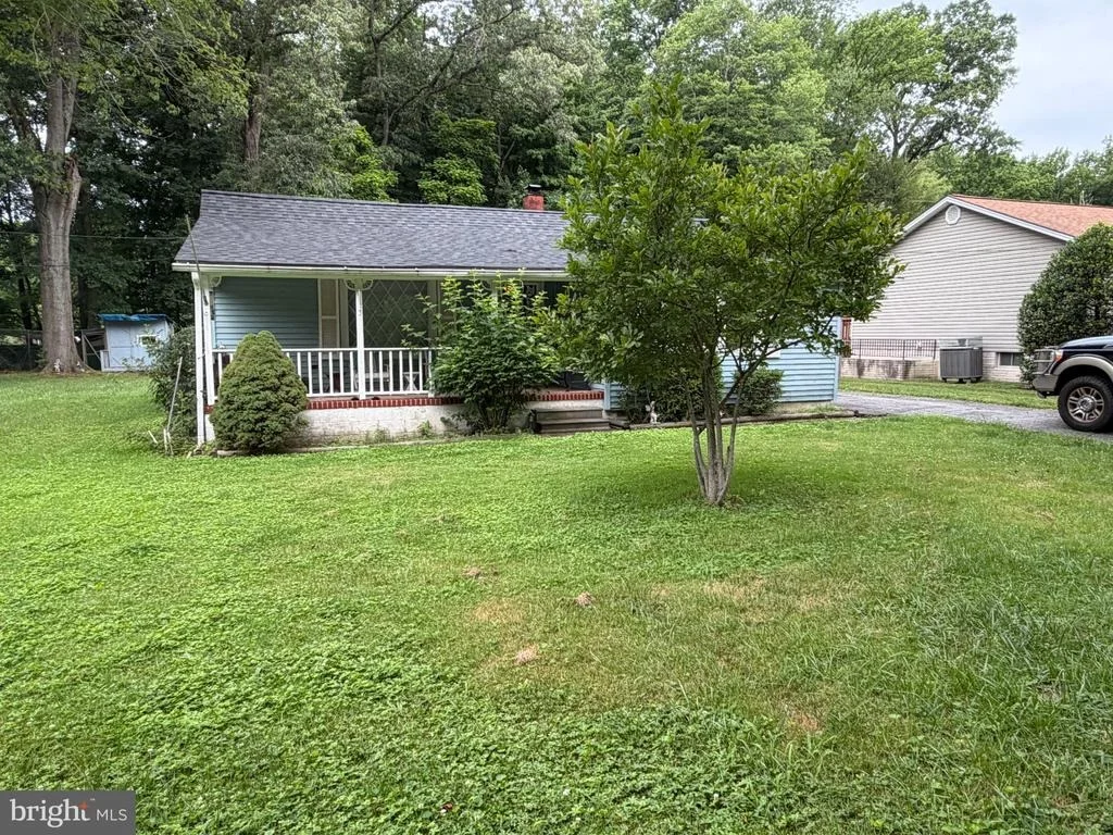 Photo of 1132 MAPLE ROAD