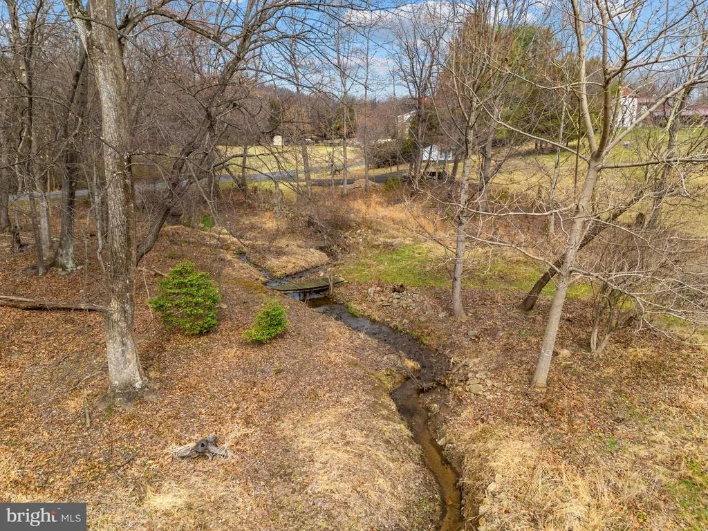 Photo of 3850 COBBLER MOUNTAIN ROAD