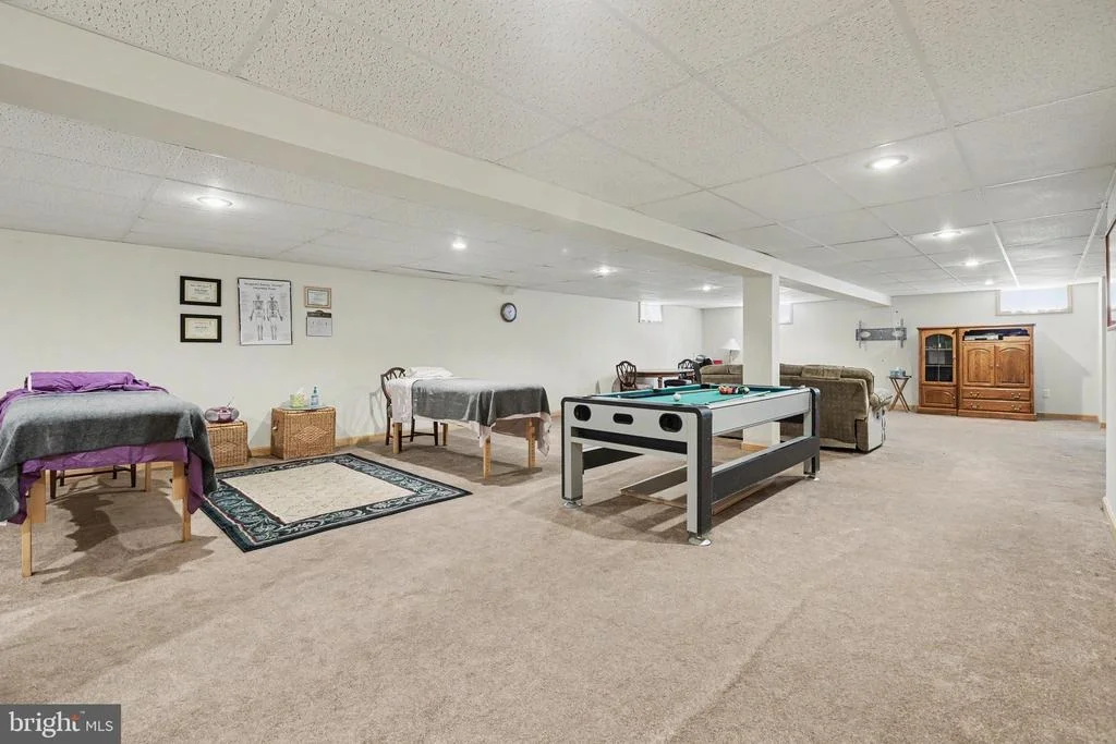 Photo of 2048 BUSTLETON ROAD