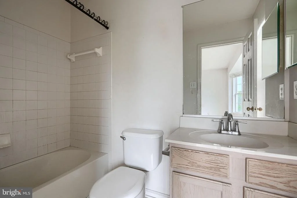 Photo of 2825 CUNNINGHAM DRIVE