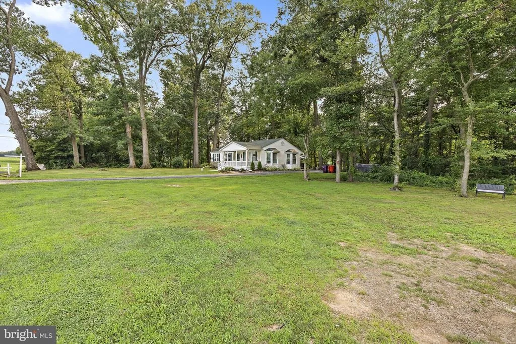 Photo of 5312 W HEAPS ROAD