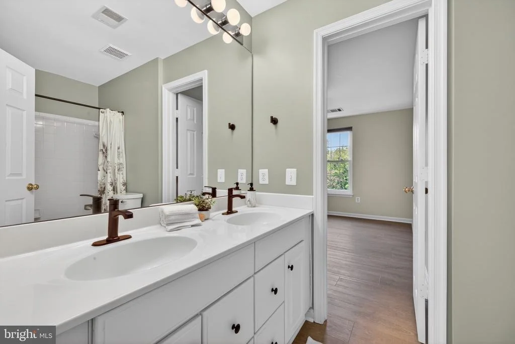 Photo of 13521 SANDERLING PLACE