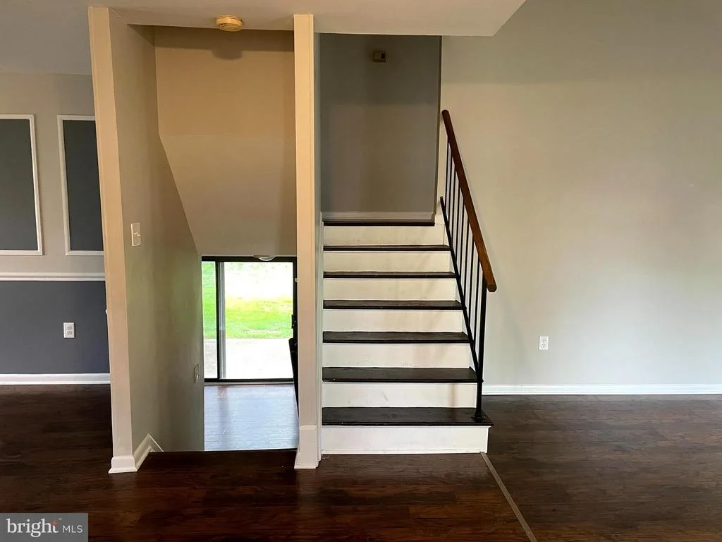 Photo of 1627 NATHAN LANE