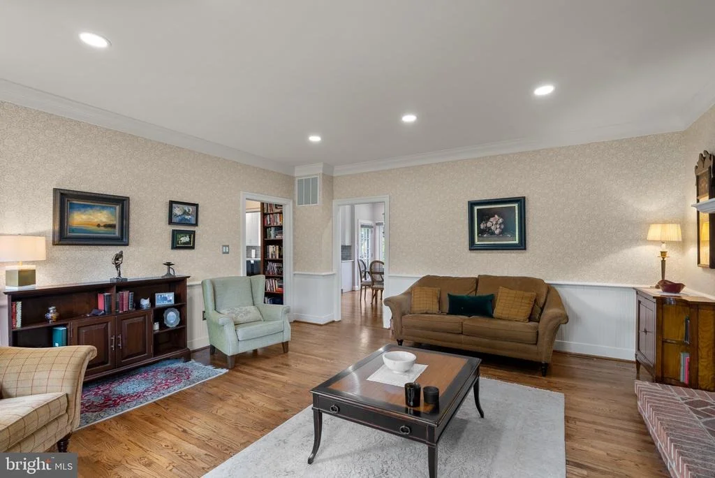 Photo of 21108 GOLF ESTATES DRIVE