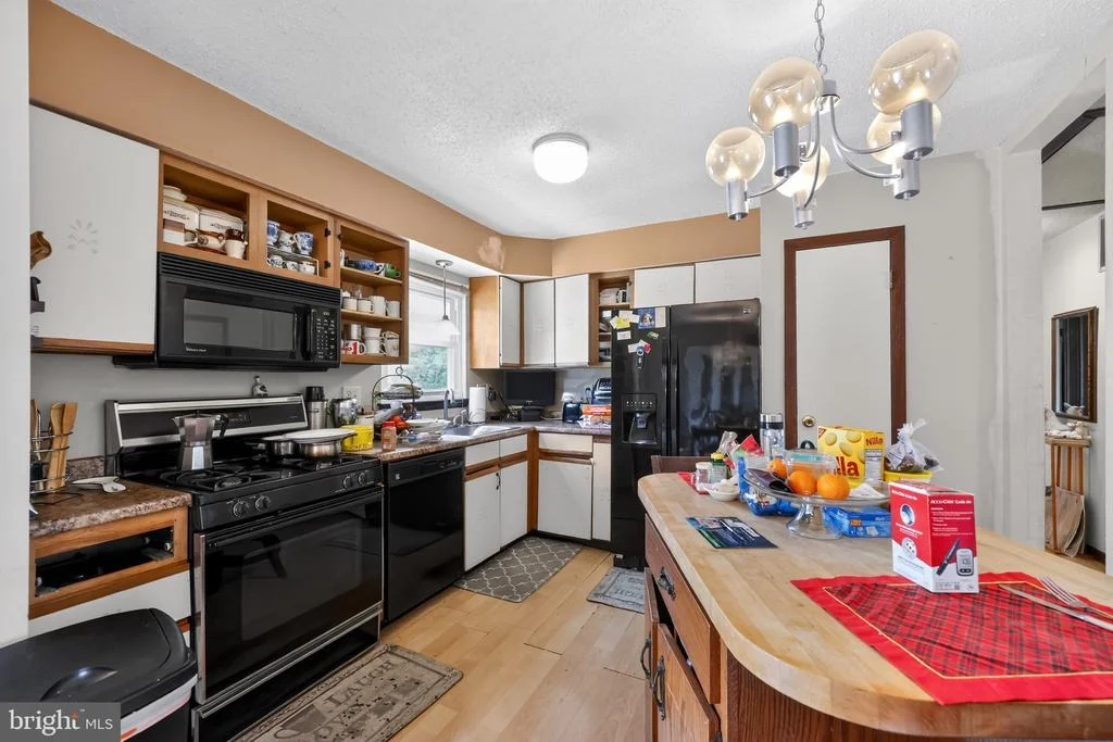 Photo of 401 MELVIN AVENUE