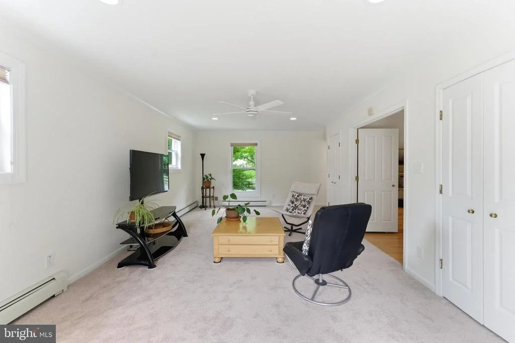 Photo of 2100 EDGEWATER PARKWAY
