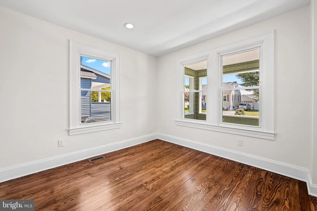 Photo of 112 LINHIGH AVENUE