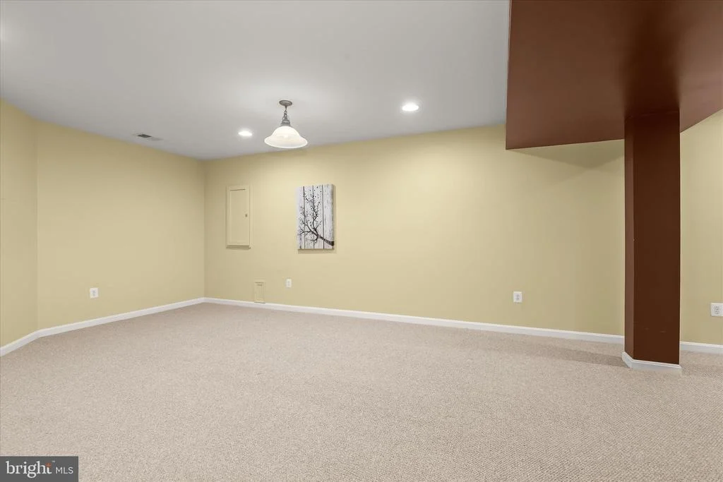 Photo of 2035 MYRTLEWOOD ROAD