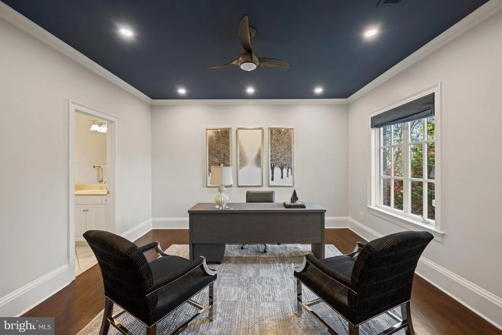 Photo of 8305 FOX HAVEN DRIVE