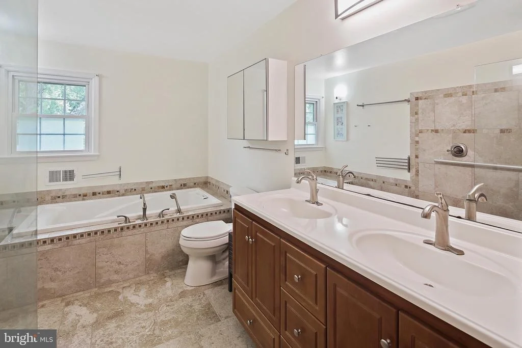 Photo of 14116 HERITAGE LANE