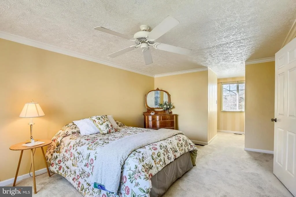Photo of 19404 FRAMINGHAM DRIVE