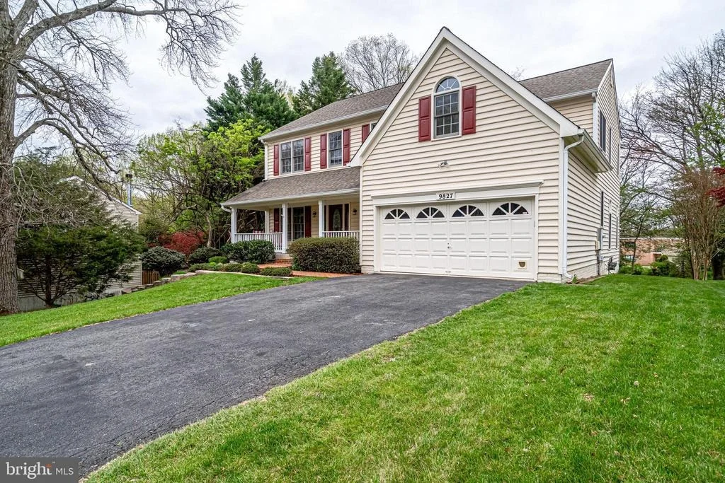 Photo of 9827 FIVE OAKS ROAD