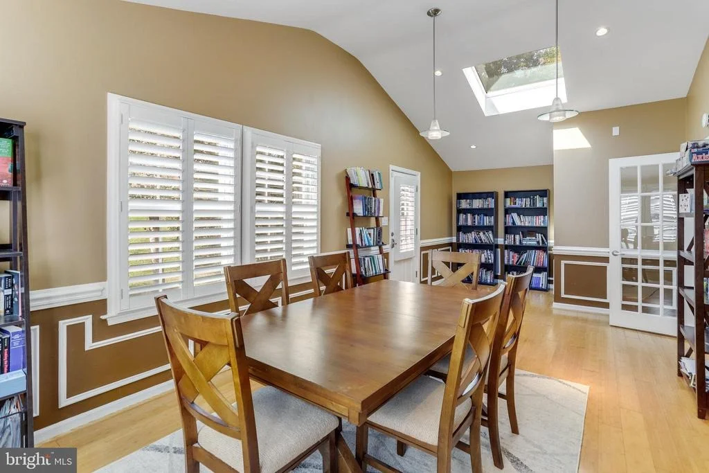 Photo of 6808 HOUNDMASTER ROAD