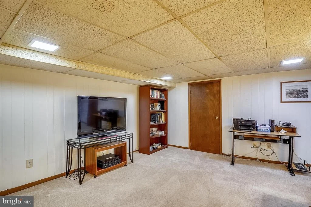 Photo of 200 MEALEY PARKWAY