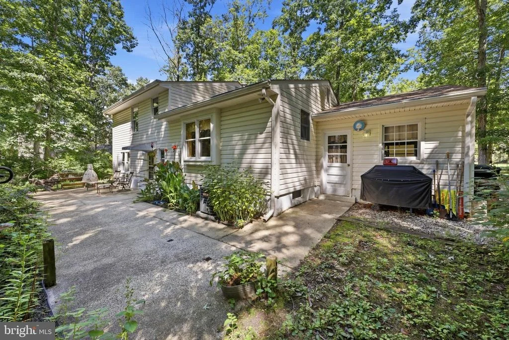 Photo of 1329 SUNSET AVENUE