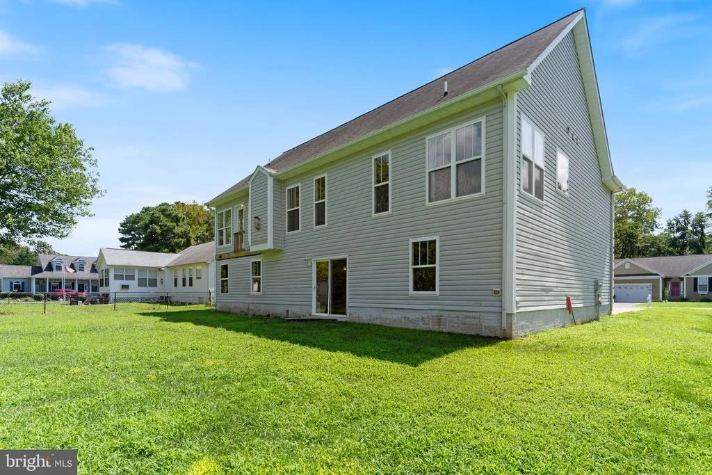Photo of 203 FOREST AVENUE