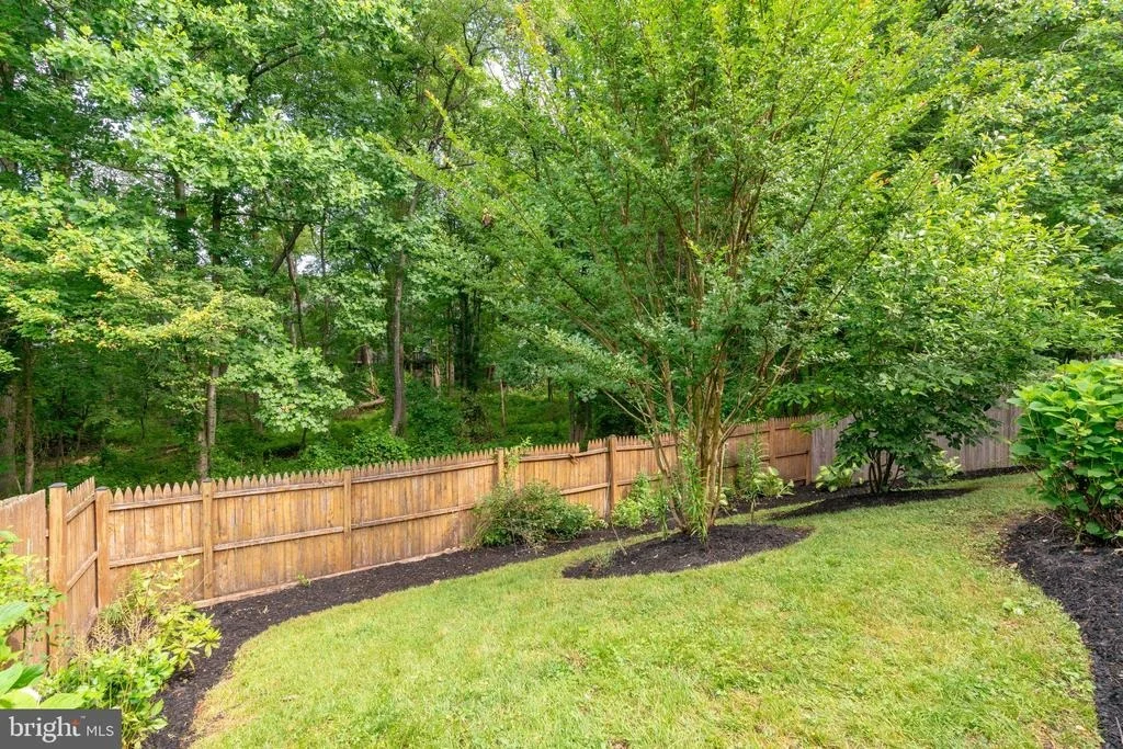 Photo of 7527 FILBERT TERRACE