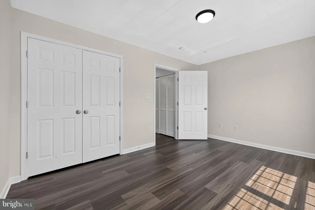 Photo of Unit 3D at 2501 COLERIDGE DRIVE