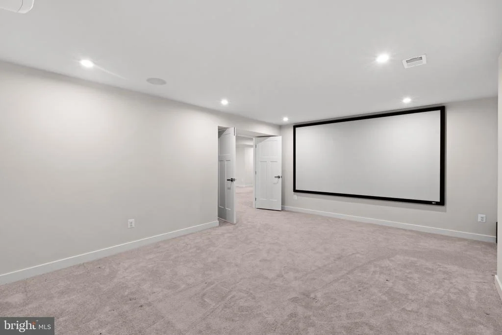 Photo of 6468 BOB WHITE DRIVE