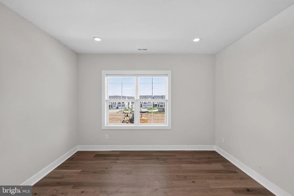 Photo of 127 ALROY ROAD