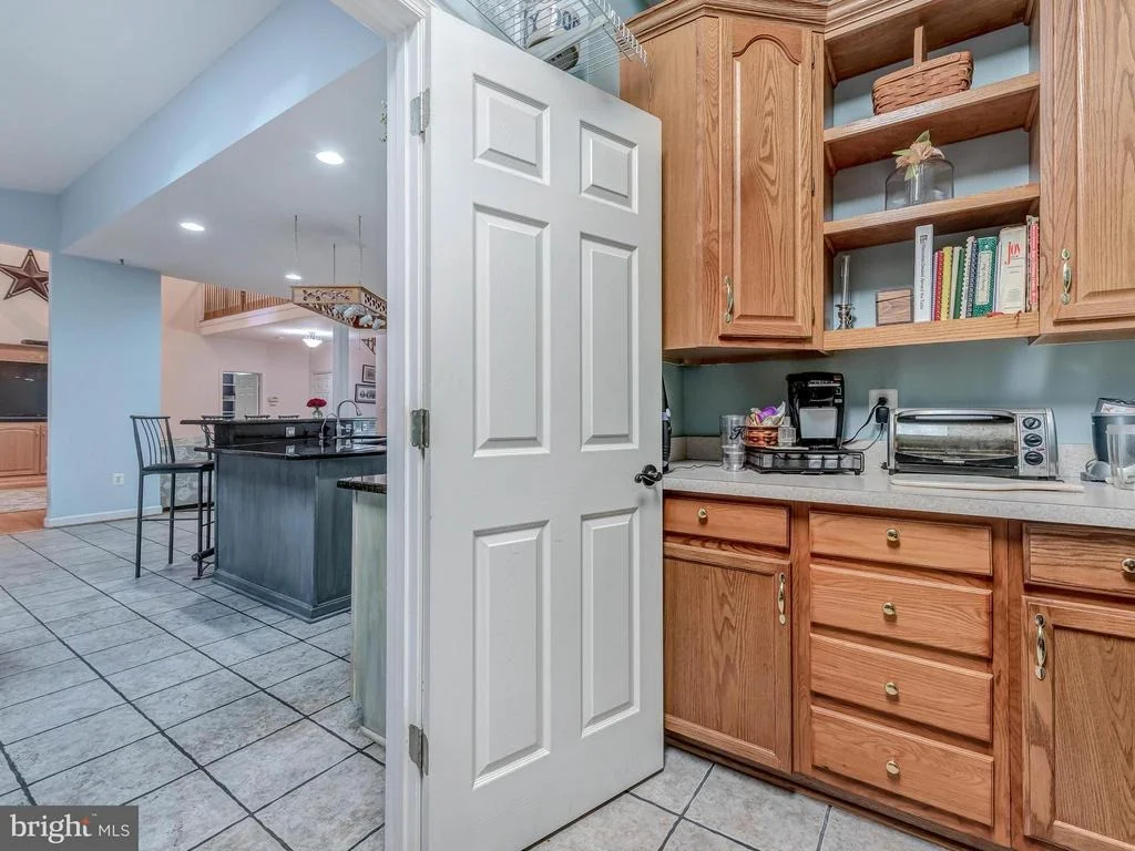 Photo of 6147 FIELDCREST DRIVE