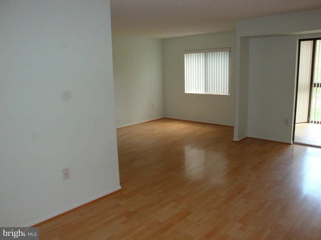 Photo of Unit 2302 at 15107 INTERLACHEN DRIVE
