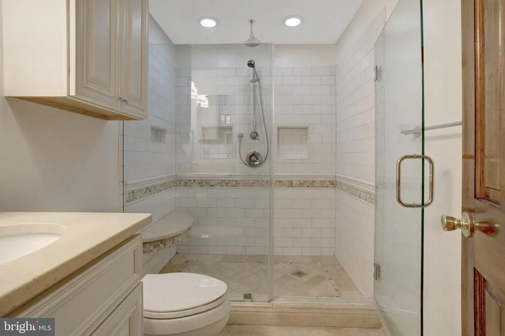Photo of 9241 NORTHEDGE DRIVE