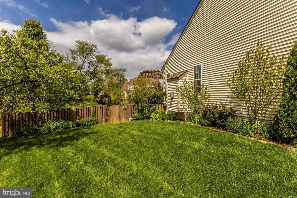 Photo of 4828 MARSDEN COURT