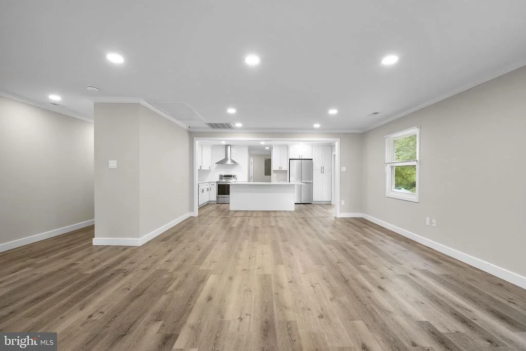 Photo of 12211 MALIN LANE